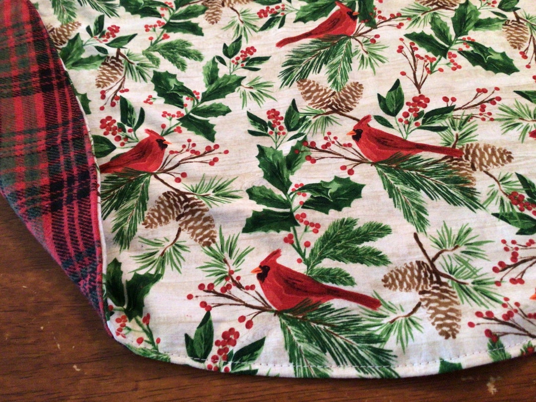 Cardinal Tree Skirt 