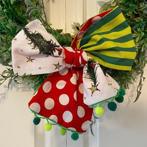 Grinch Christmas Wreath Scarf: Reversible Polka Dot & Stripe Bow