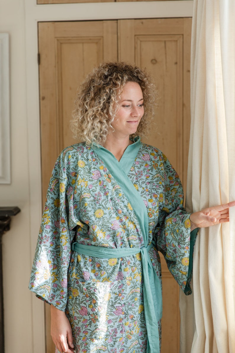 The Womens Ayana Hand Block Printed Kimono Robe Dressing Gown