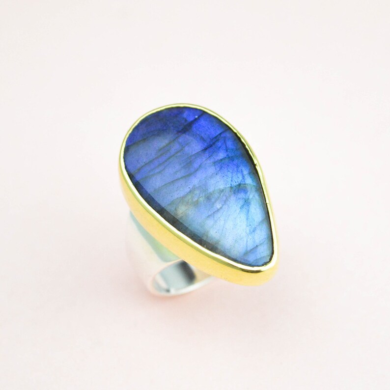 Rainbow Color Ring Ring Artisan Ring For Woman Gift For Her Large Gemstone Ring Teardrop Gemstone Ring Labradorite Statement Ring