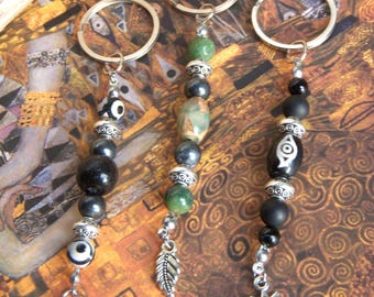 Men's keychain made of natural stone and Nepalese Dzi Agate beads. An original gift for men. A lucky charm keychain.
