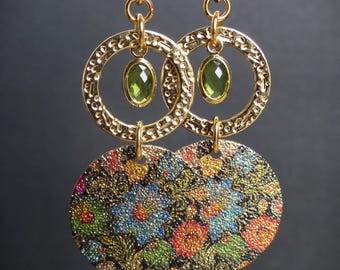 "Léontine" earrings, floral charms, and faceted glass tassels, 5 designs to choose from, with or without chain.