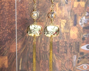 Long dangle earrings with Dzi Agate and long 18k gold plated gold chains. Original women's earrings