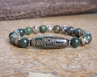 Men's lucky bracelet made from natural Nepalese dzi agate stone. Father's Day gift, original men's gift.