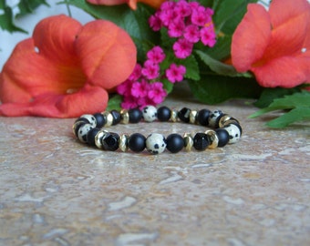Bracelet in Dalmatian Jasper, Onyx and Golden Hematite. Women's natural stone bracelet. Fall winter 2023 jewelry.