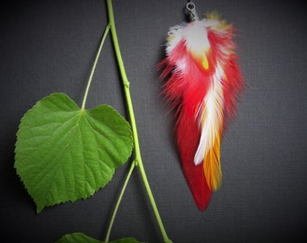 Single long feather earring. Original earring in natural feathers. Boho chic earring. Real feather.