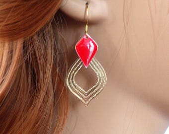 "Tessa" earrings with filigree print and enamel tassel. Original women's gift. 3 colors to choose from.