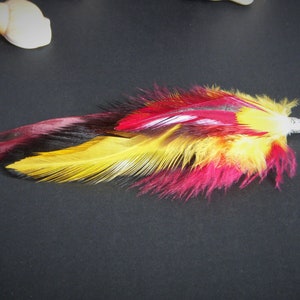 Single long feather earring. Original earring in natural feathers. Boho chic earring. Real feather.