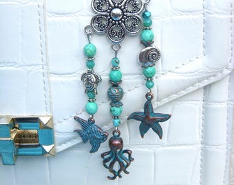Turquoise blue and silver bag charm or key ring with howlite bead and charms: fish, starfish and octopus | Beach theme.