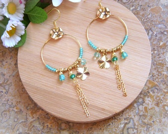 Boucles d' oreilles