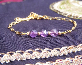 AMETHYSTE bracelet I Fine and delicate women's bracelet I Chiseled 18 k gold chain I Natural stone bracelet I Original women's gift