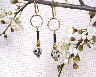 Boucles d'oreille pendantes en Jaspe dalmatien ou Onyx,  Cadeau femme original. Boucle d'oreille en pierre naturelle