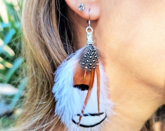 Single feather earring. Christmas gift for women. Natural feathers. Boho chic style. Feather jewelry. Original earring.