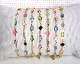 Bracelet in fine gold chain and multi-colored faceted glass. Fine and delicate women's bracelet. 18k gold plated chain. Original women's gift