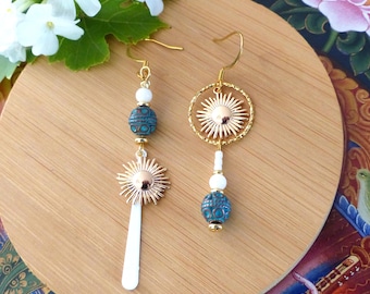 Asymmetrical "Calypso" earrings in gold and turquoise. An original gift for women. For lovers of the sea and sun.