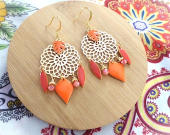 "Ariane" earrings with round filigree print and enameled tassels. Original women's gift. 6 colors to choose from.