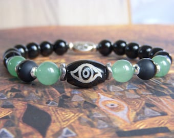 Men's lucky bracelet made of natural agate stone, aventurine and Nepalese dzi beads. Original Father's Day gift.