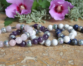 10 mm natural stone bracelet, 4 choices: Lapis lazuli, Pink quartz, Amethyst, Howlite. and electroflat glass beads.