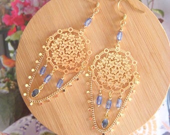 Dangling earrings and flower motif print, fine sequin chain, glass beads. Original oriental style earrings.