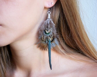 Single feather earring. Wife gift. Natural feathers. Boho-chic style. Feather jewelry. Original earring.