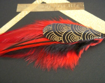 Single long feather earring. Original earring in natural feathers. Boho chic earring. Real feather.