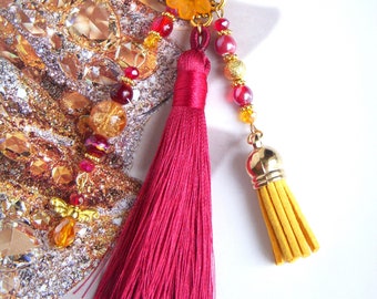 Bag jewelry I key ring in glass bead and ceramic I Handmade bag jewelry with pompom I Mistress gift, original ATSEM
