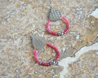 Earrings in small Indian pink glass beads I Original earring I Bohemian earring I Gift for her