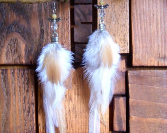 Long beige multicolor feather earrings. Original earring in natural feathers. Boho chic earring.