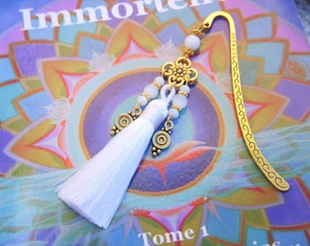 Bookmarks in jade and cat's eye beads I White bookmark I Atsem gift I Teacher gift I Gift for her