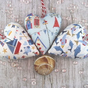 Fabric hearts sewn from acufactum fabric / Hearts for decoration