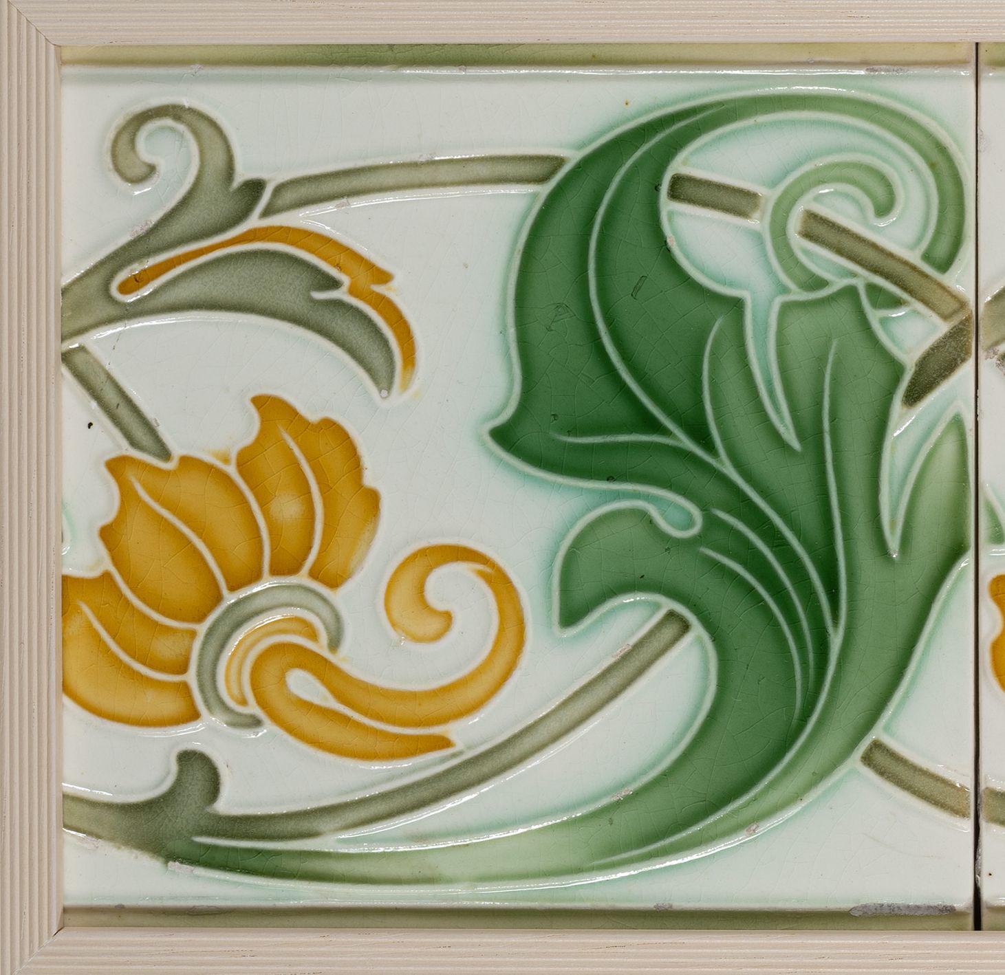 アール・ヌーヴォータイル額装