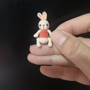 Micro Crochet Rabbit: Handmade Dollhouse Miniature Animal