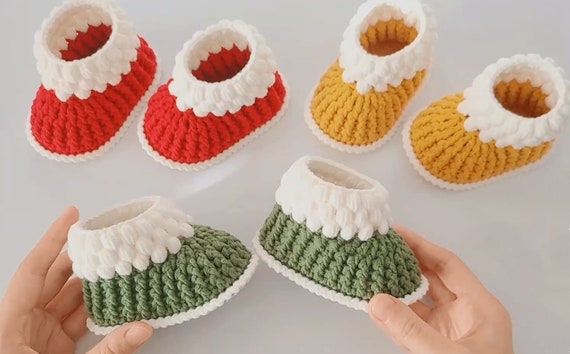 Crochet Baby Booties Pattern: Newborn Winter Shoes (6-8 Months)