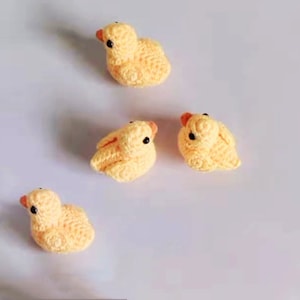 Crochet pattern,cute yellow duck pattern, little duck pattern, crochet animal pattern, PDF pattern, easy to follow, Tutorials for beginners