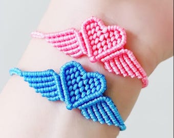 Macrame Heart & Wings Bracelet Pattern: Beginner-Friendly Tutorial