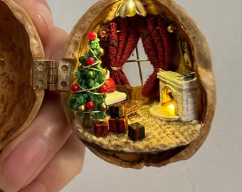 Miniature Walnut Shell Dollhouse: Handmade Furniture, Magnetic Light,Xmas gift