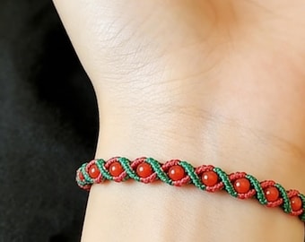 Tutorial de pulseira de contas de macramê: padrão para iniciantes