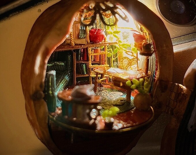 Walnut Shell Diorama, Tiny Fairy House, Dollhouse Miniatures, OOAK