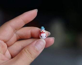 Micro crochet snowman, Christmas Snowman, Christmas gift, miniature  Snowman