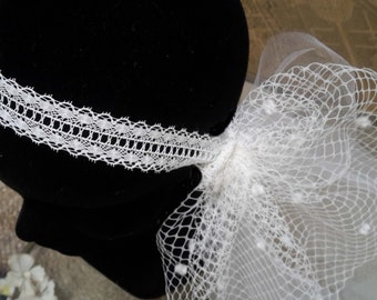 Coiffe mariée en tulle et dentelle, voilette de mariée, voile a nouer