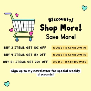 Puede incluir: Un gr&aacute;fico amarillo p&aacute;lido con un carrito de compras y corazones rosas y turquesas. El texto dice: Discounts! Shop More! Save More! Buy 2 items get 10% off code RAINBOW10, buy 4 items get 15% off code RAINBOW15, buy 6+ items get 20% off code RAINBOW20.