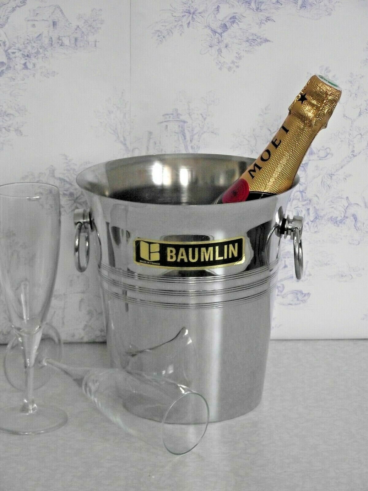 Français Baumlin Swing Handle Silver Metal Champagne/Wine Cooler Seau à Glace - Français Millésime. 