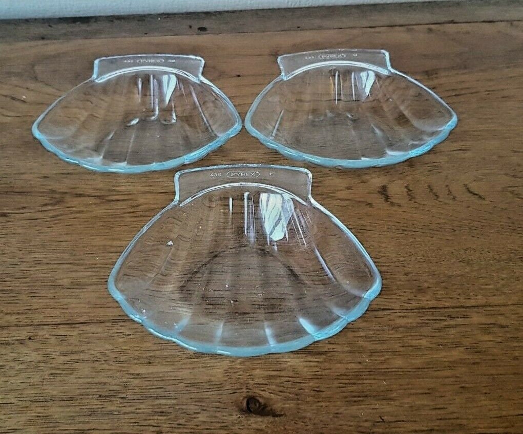 Grand Ensemble de 3 Verres Bleus Pyrex Coquille Saint Jacques Shell Plats Service - Français Vintage