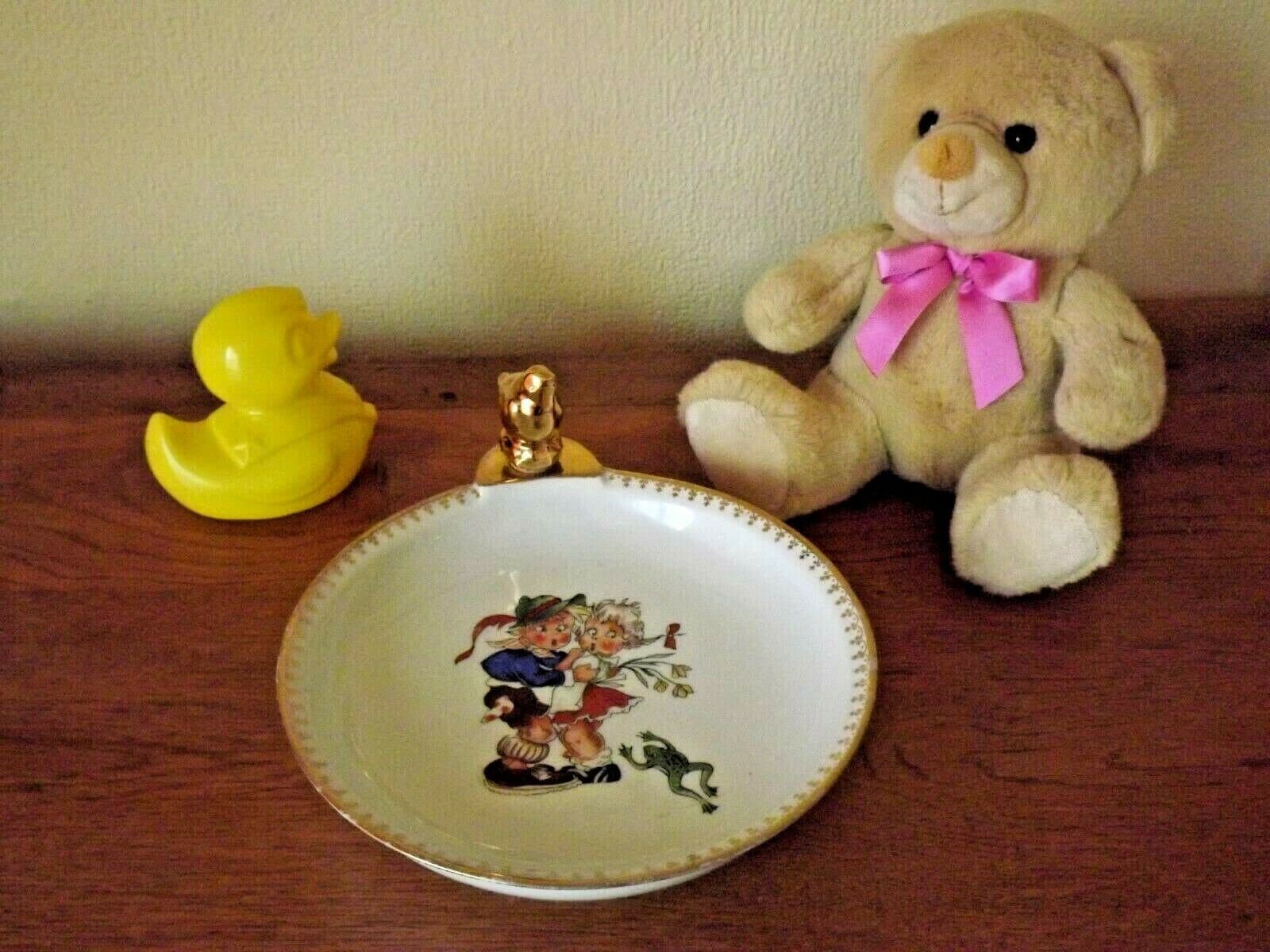 Délicieux Vintage Français Baby Pate Limoges Warming Bowl Enfants avec Grenouille - Vintage Childs B
