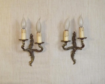 Vintage Französische Bronze Doppel-Wandleuchten: Rokoko Akanthus Blatt Beleuchtung