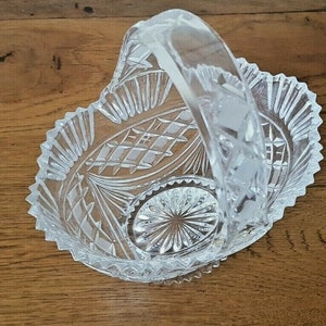 Beautiful Decorative Vintage French Cut Glass Basket With Carrying Handle - Vintage French. Cut Glass basket. Ornamental Basket.