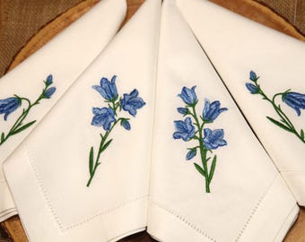 Servilletas bordadas con campanillas, bordado botánico, servilletas bordadas, servilletas reutilizables, juego de regalo para jardineros