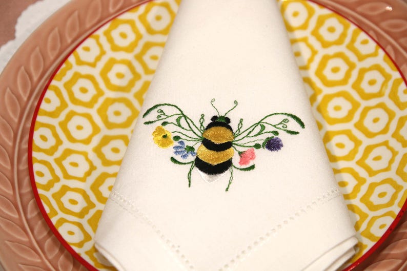MooseCoImpressions Botanical Bee Dinner Napkins - Thumbnail 5