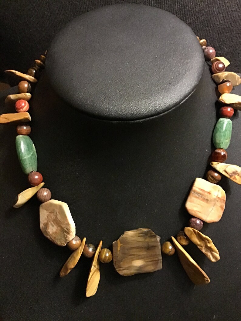 Photo Jasper points wood Tour de cou BOIS fossilis\u00e9 Agates mousse Pointes Jaspe Paysage Moss agates Fabulous FOSSILIZED wood 15 choker