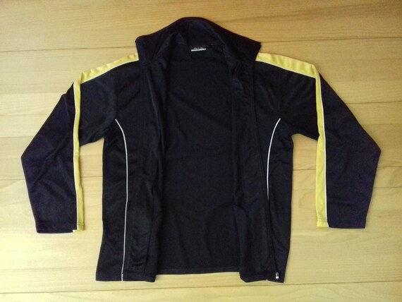 yellow nike sweatsuit